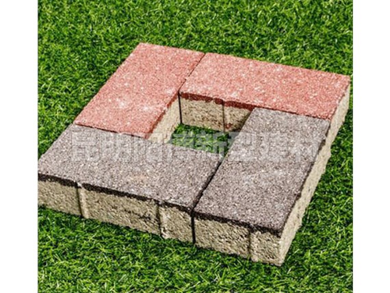 云南水泥透水磚為什么應(yīng)用這么廣泛呢？